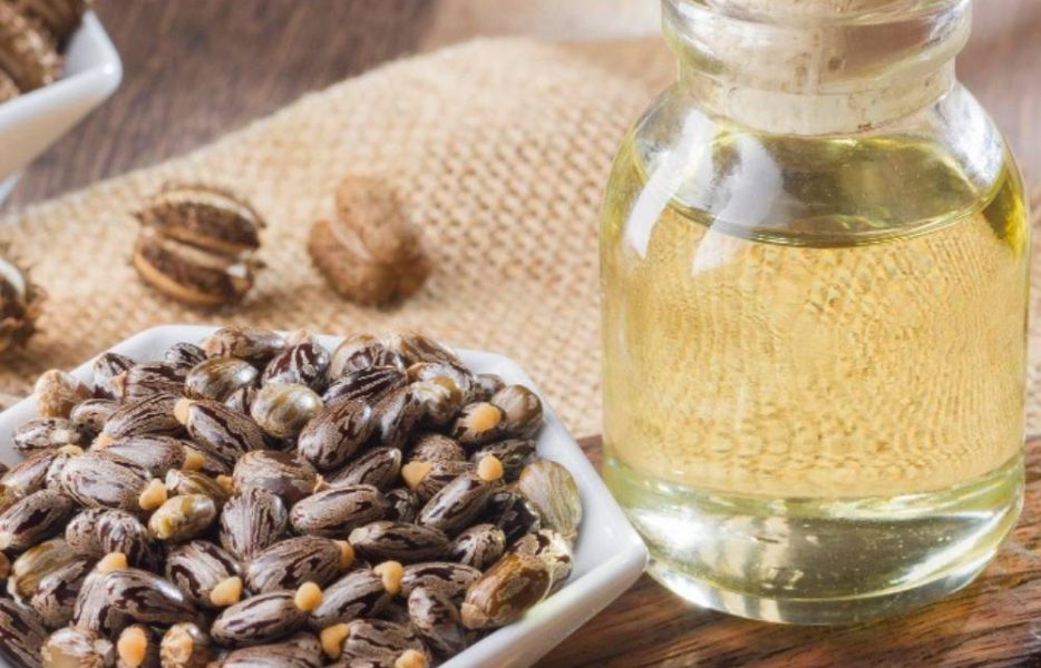 High-quality castor oil sourced from India, known for its purity, high viscosity, and versatile applications in pharmaceutical, cosmetic, and industrial sectors.