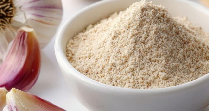 Premium-quality garlic powder made from dehydrated garlic, offering strong aroma, rich flavor, and consistent quality for food and seasoning applications.